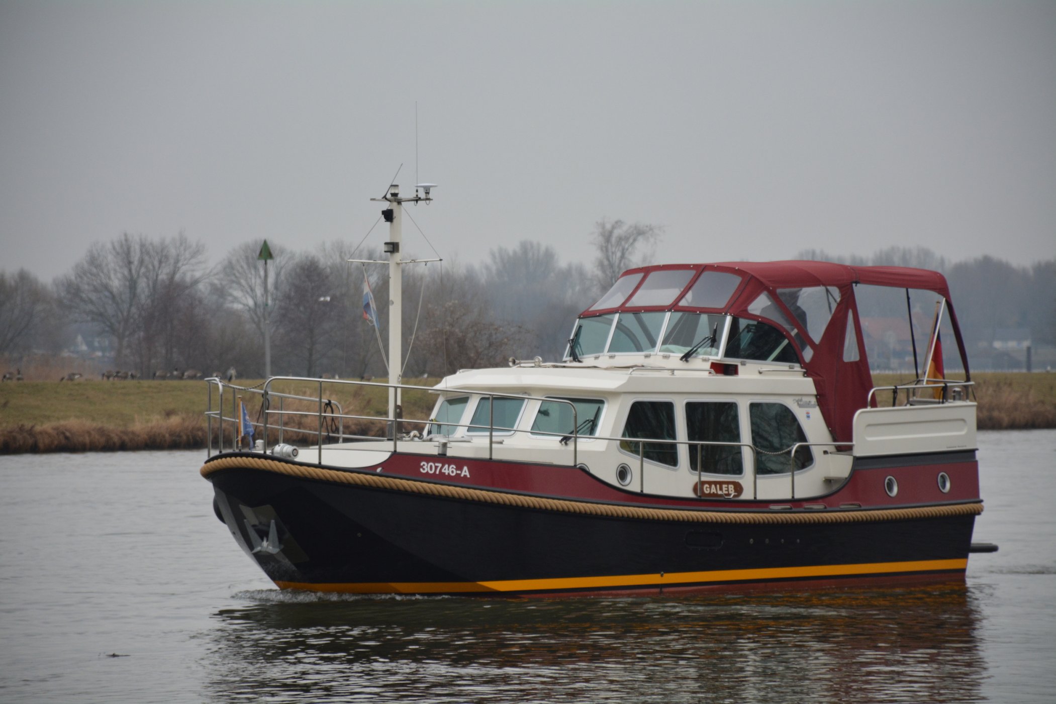 Linssen Dutch Sturdy 320 AC 