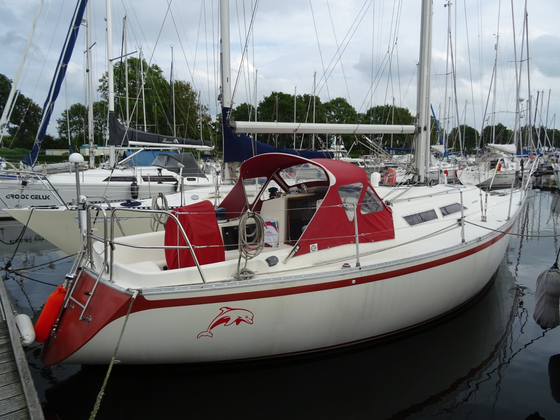 CS 33 Yacht Limited 