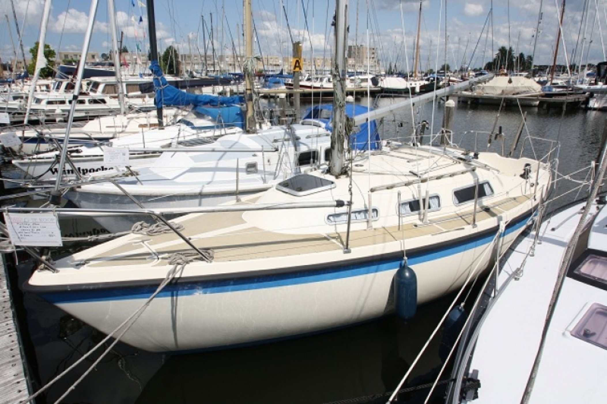 Hurley VERKOCHT / SOLD 