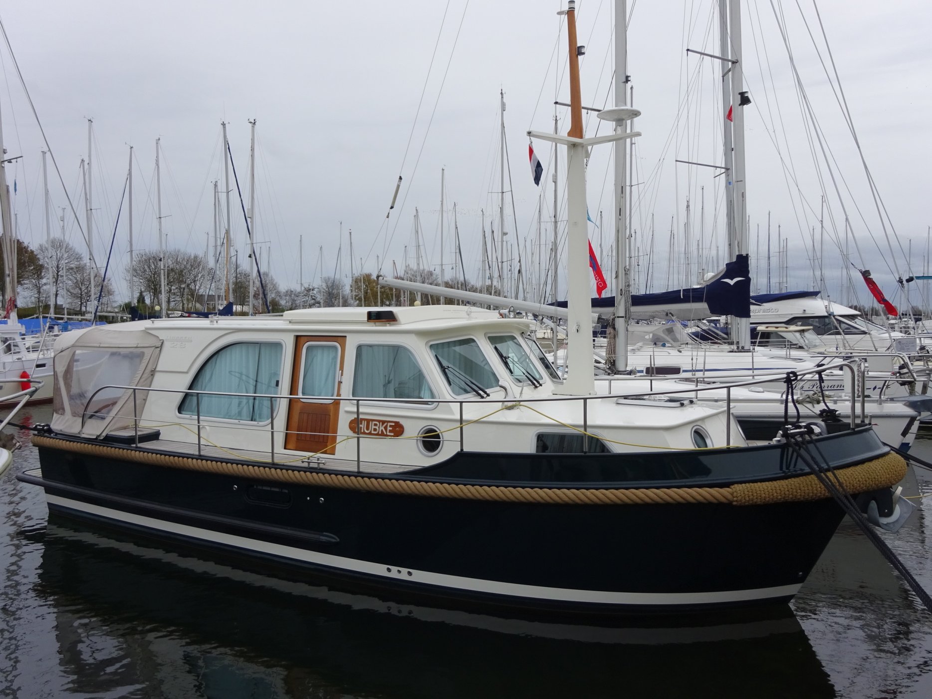 Linssen The New Classic Sturdy 28 Sedan Royal Edition 
