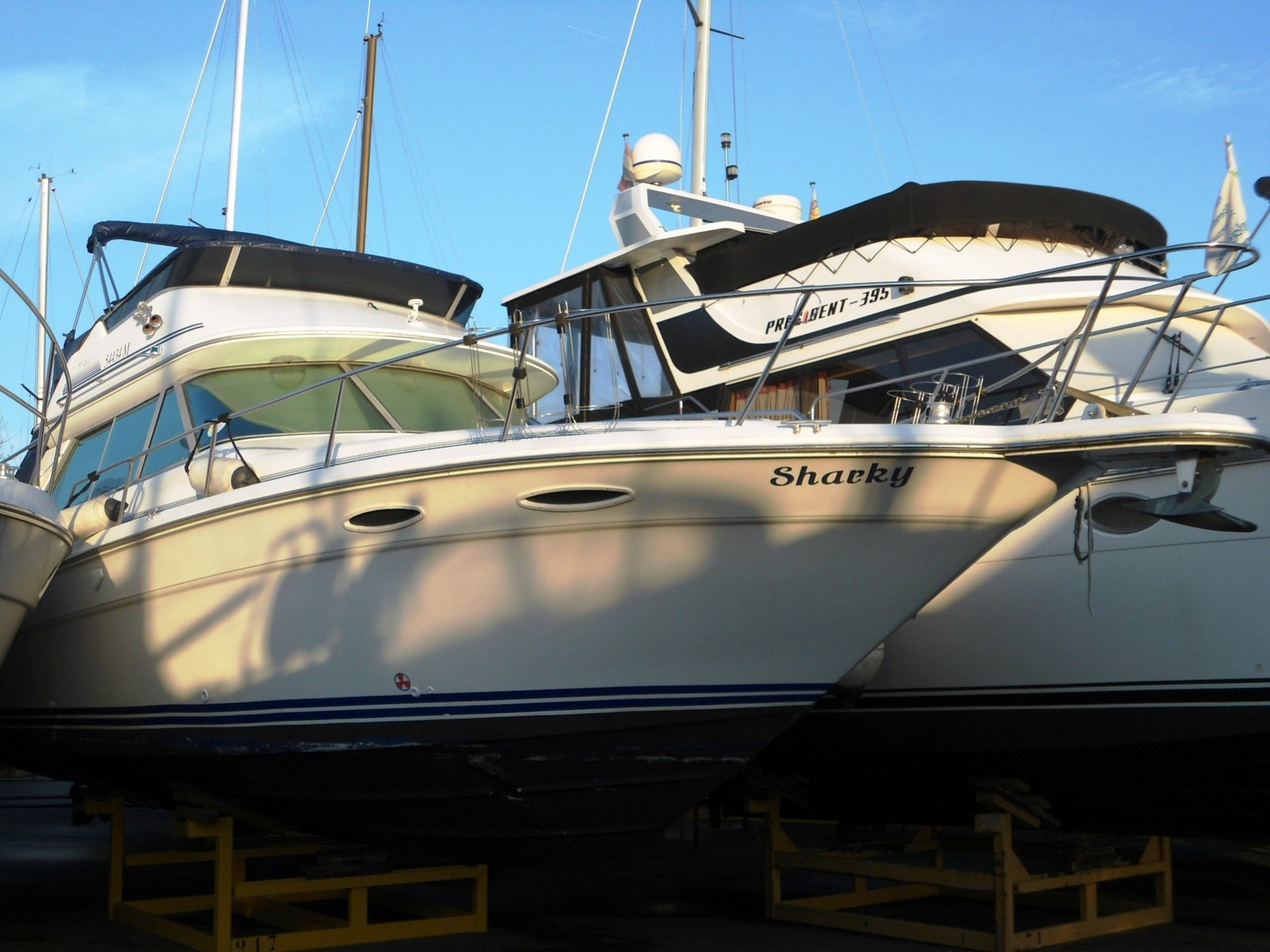 Sea Ray 370 DB Sedan Bridge 